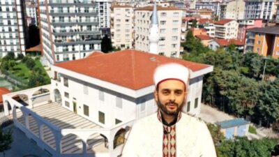 Özdağ, imam Halil Konakçı hakkında suç duyurusunda bulundu.
