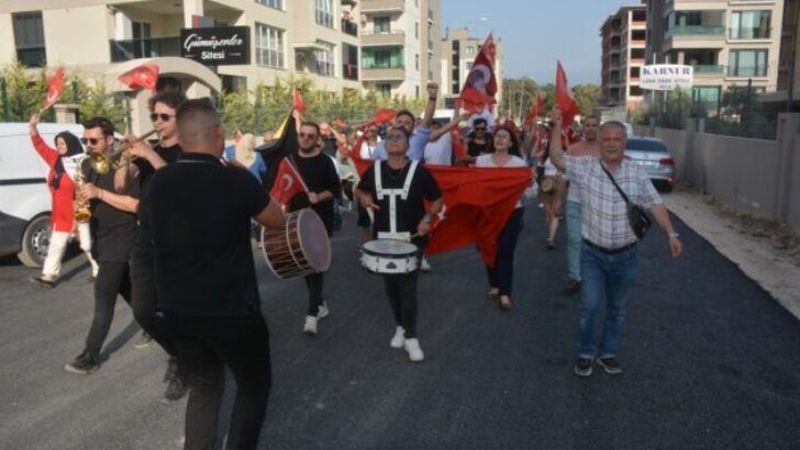 30 Ağustos Zafer Mahallesi’nde ’30 Ağustos Zafer Bayramı ‘coşkuyla kutlandı.