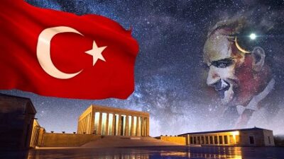 Türk Bayraklarıyla Ata’ya saygı nöbetinde buluşalım!