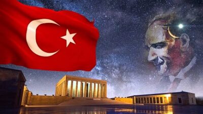Türk Bayraklarıyla Ata’ya saygı nöbetinde buluşalım!