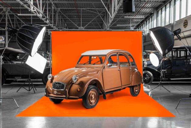 CITROËN 2 CV, 75 YAŞINDA!
