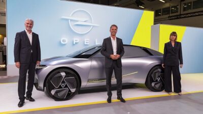 Opel’den IAA Mobility 2023’te 2 Dünya Lansmanı!