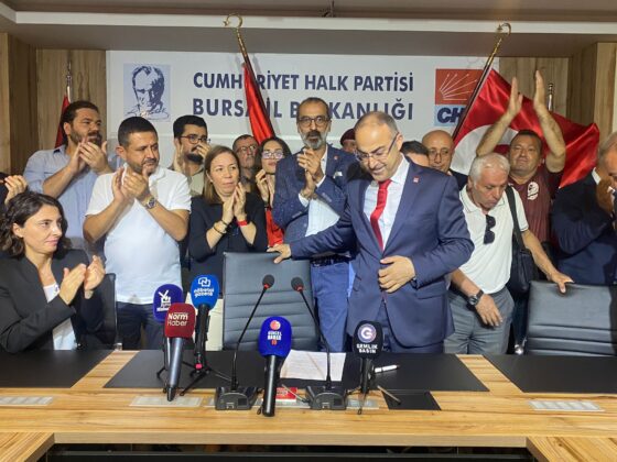 Örgütümüzün ferasetine, demokrasiye, Cumhuriyete ve CHP’ye olan inancına güvenim sonsuz
