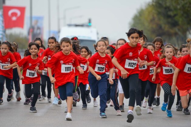 CUMHURİYET’İN 100. YILI İÇİN KOŞTULAR