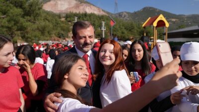 GÜRSU’DA CUMHURİYETİN 100. YILINA ÖZEL ANLAMLI GÖSTERİ