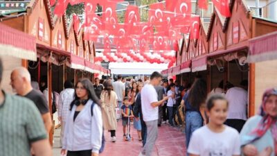 “5. Bandırma Kitap Günleri Sona Erdi”