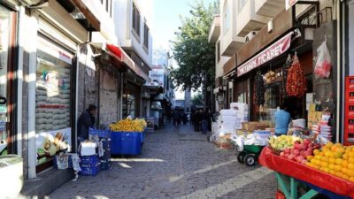 GELECEK BURSA; Esnaf Kan Ağlıyor, Çiftçinin Yanına Bile Yaklaşamıyorsun!