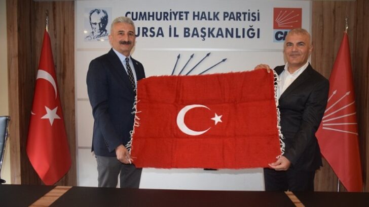 CHP’li Meclis Üyesinden 100’cü Yıla En Özel Hediye!