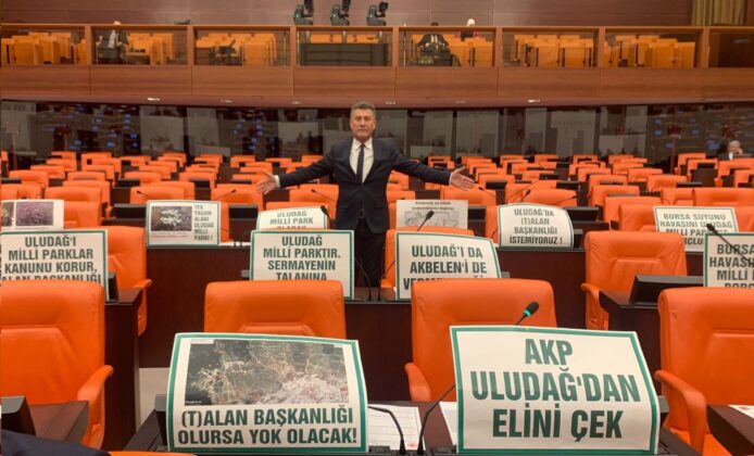 BURSA’NIN TEK PM ÜYESİ OLAN TOPRAK ADAM ORHAN SARIBAL GENEL BAŞKAN YARDIMCISI OLMALIDIR.