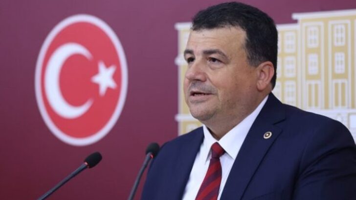 ÖZTÜRK: YURTLARINDA NİTELİKLİ BARINMA HAKKINI SAVUNAN ÖĞRENCİLERİN YANINDAYIZ