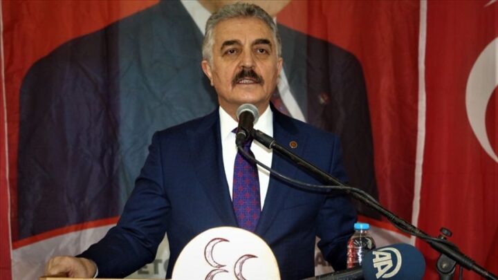 Türkiye Cumhuriyeti’ni sokaktan medet umanlara, kaostan beslenenlere heba ettirmeyeceğiz
