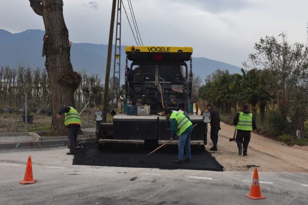 VAKIFKÖY CADDESİ YENİLENDİ