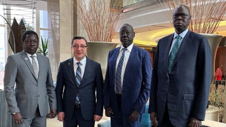 Osman Genç ve Güney Sudan Bakanı Michael Makuei Lueth Yeni Projeleri değerlendirdi