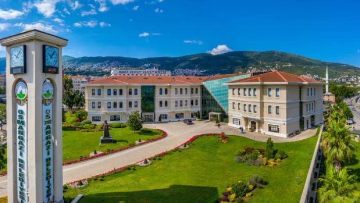 Osmangazi Belediyesi fotoğraf ihalesini Osmangazi Belediyespor’a verdi! Büyük tepki!