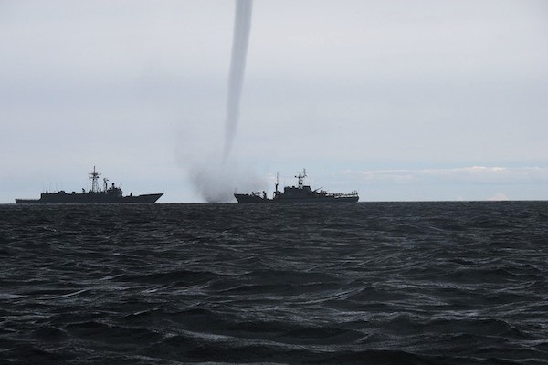 ABD/Centcom: Amerikan destroyerine atılan Husi füzesi düşürüldü