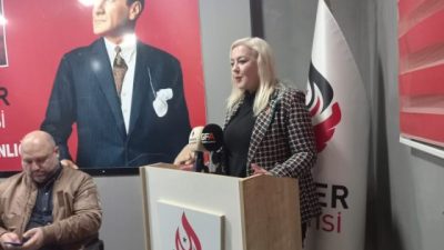 Aday Net! Nilüfer Toprakçı Ateşten Gömleği Giydi!