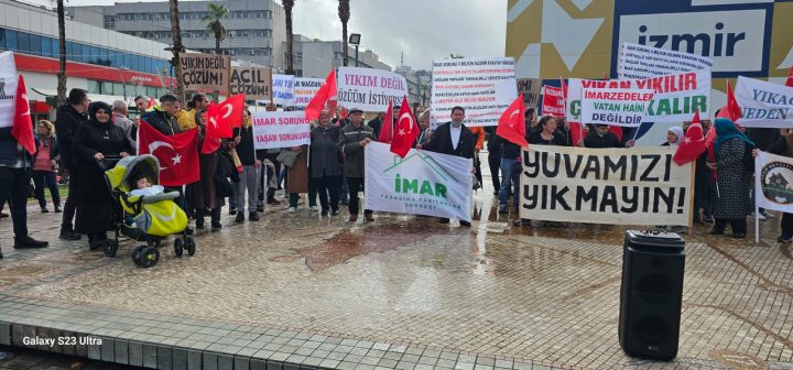 Hacıoğlu: “Depreme dayanıklı binalara yapı kayıt belgesi verilmeli”