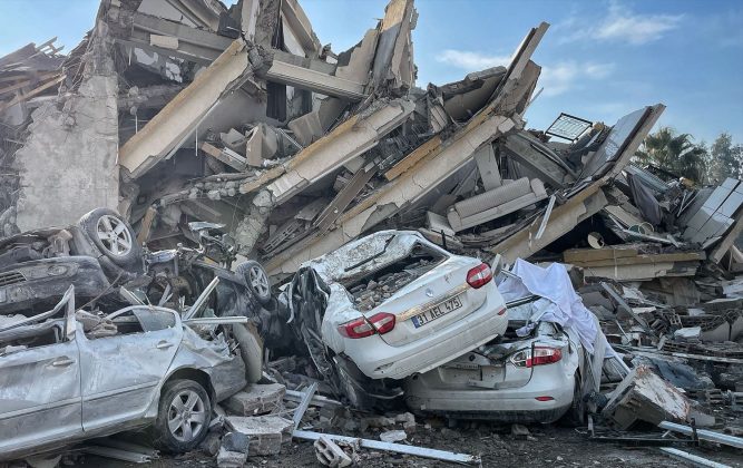 Şehirlerde betona değil, insana ve yeşile öncelik vermek zorundayız