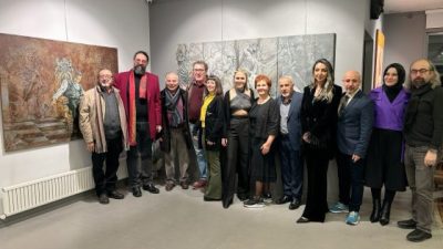 İranlı ressam soyut galeri Çankaya’da kişisel sergi düzenledi