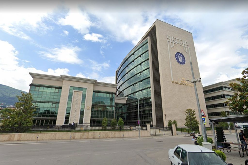 TÜRKOĞLU’NDAN MALVARLIĞI ÇIKIŞI
