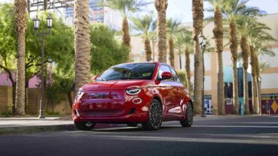 Fiat 500e Amerika’da İlk Ödülünü Aldı; “Yılın En Çevreci Otomobili” Seçildi