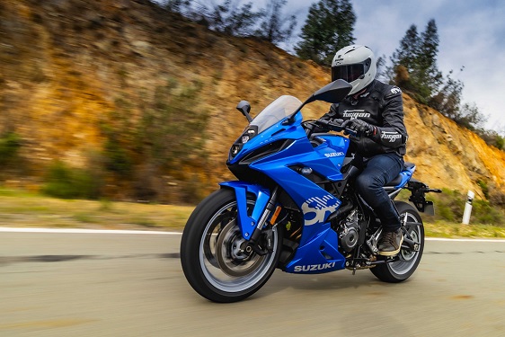 Suzuki, Motobike İstanbul’da Yepyeni 1000 GX ve 8R Modellerini İlk Kez Tanıtacak!