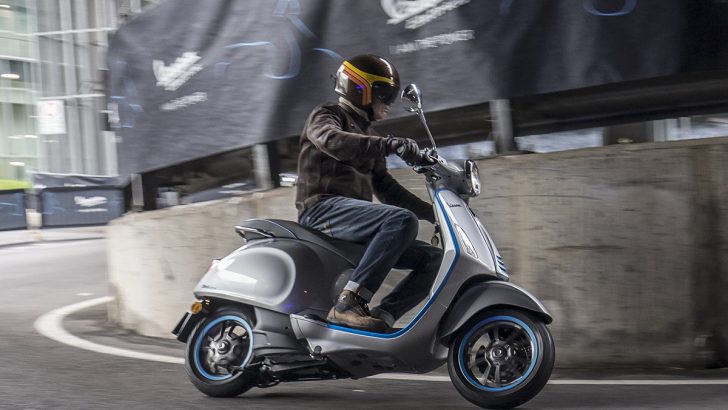 Vespa Motobike Fuarında!