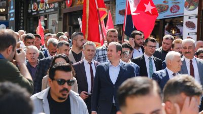 MUTLU’DAN “SANDIKLARA GİDELİM” ÇAĞRISI