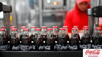 Coca-Cola İçecek, zorlu geçen 2023 yılına rağmen 6,1 milyar TL yatırım yaptı