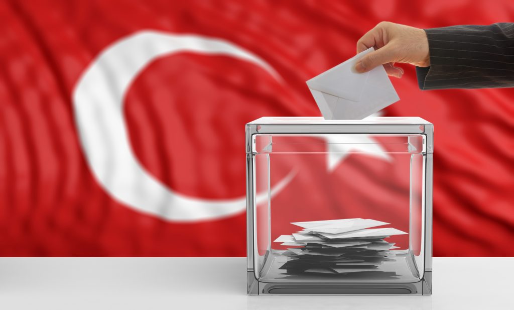 DEVA BURSA; Seçim Yasaklarında 7 İhlal Tespit Edildi: Adil Yarış Beklentimiz Devam Ediyor
