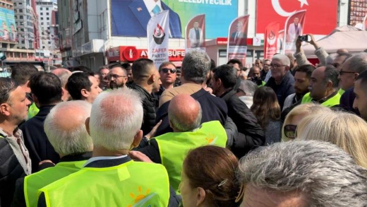 İYİ Parti basın açıklamasında tartışma!