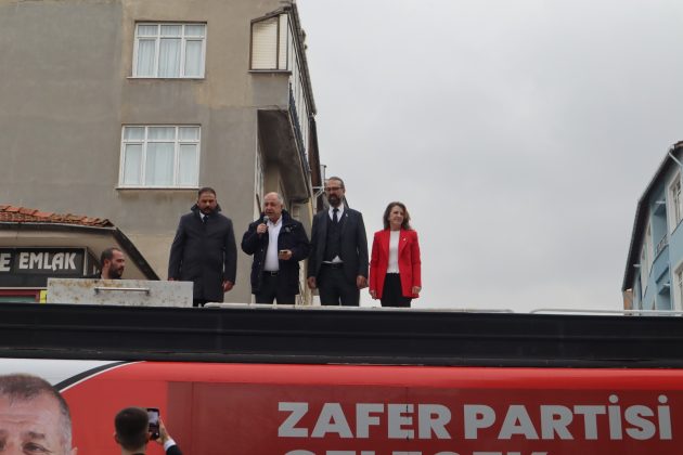 DEM’LE İŞ BİRLİĞİ YAPAN SONUNDA BU VATANI BÖLER