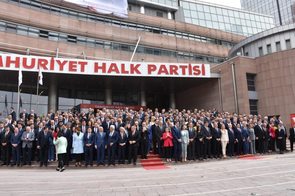 ŞADİ ÖZDEMİR CHP YEREL YÖNETİMLER ÇALIŞTAYI’NA KATILDI