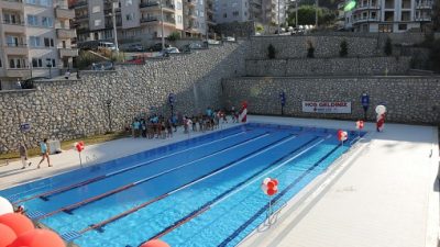 Bülent Erden; Vicdanları sızlatan bu büyük acziyet karşısında susan, üç maymunu oynayanları da esefle kınıyorum.