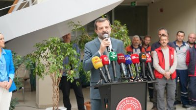 GÜRSU BELEDİYESİ’NDE BAŞKANA COŞKULU KARŞILAMA