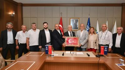 BURKONDER BÜYÜKŞEHİR’E ZİYARET