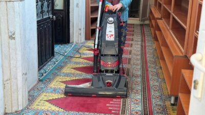 GEYVE BELEDİYESİ’NDEN CAMİLERDE TEMİZLİK SEFERBERLİĞİ