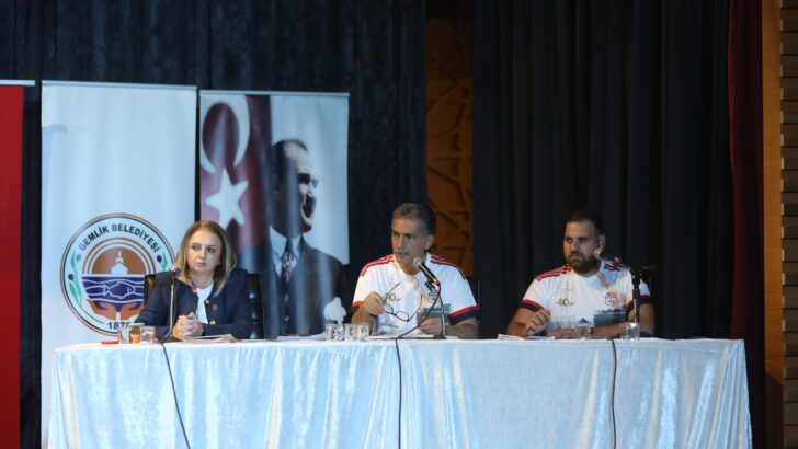 Gemlik’te hizmet yağmuru devam ediyor