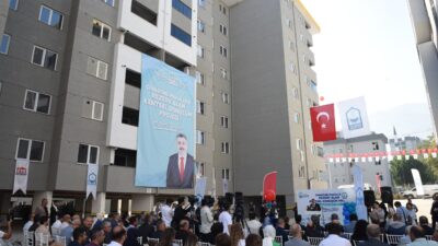 ÇINARÖNÜ’NDE ANAHTARLAR TESLİM EDİLDİ