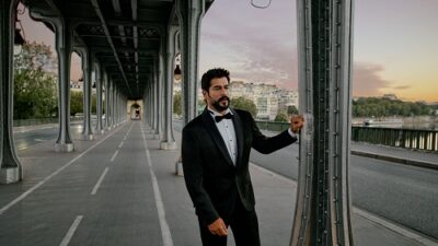 Burak Özçivit, Altınyıldız Classics 2024/2025 Sonbahar-Kış Koleksiyon Çekimleri için Paris’teydi!
