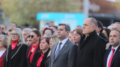 Gemlik’te İYİ’ler Ata’yı Andı!