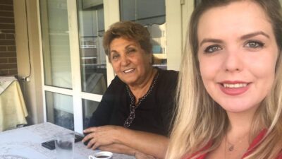 TORUNUM GAMZE BAŞARILARIYLA GURUR DUYMAMI SAĞLIYOR.