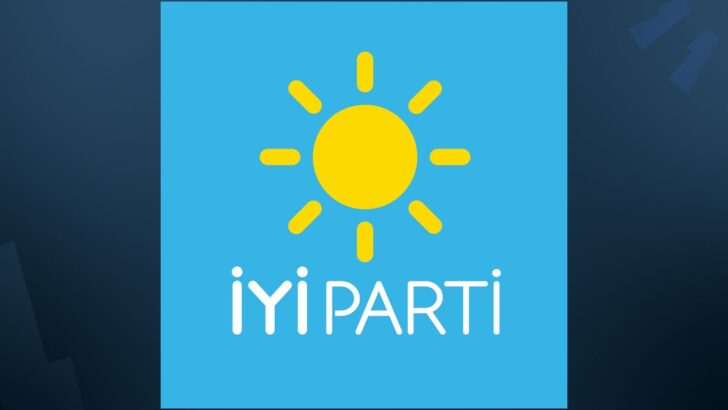 Öğretmenlere İYİ Kutlama