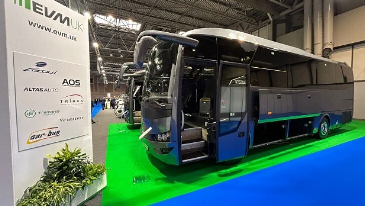 Anadolu Isuzu’nun Yenilikçi Modelleri EVM UK Standında Euro Bus Expo 2024 Fuarı’ndaydı