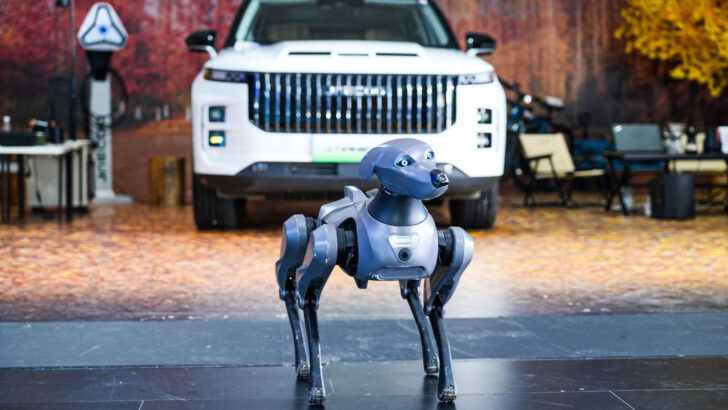 JAECOO Robotlarla Köprü Kuracağı “Geleceğin Akıllı Ekosistemi” Stratejisine Start Verdi!
