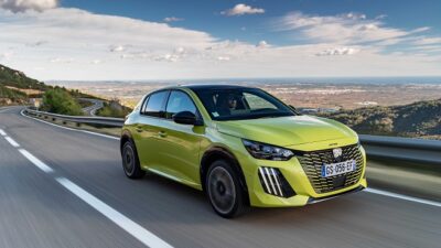 İLERİ SEVİYE SÜRÜŞ KEYFİ SUNAN PEUGEOT MODELLERİNDE SIFIR FAİZLİ FİNANSMAN OLANAKLARI!