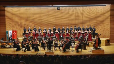 YENİ YILA ÖZEL MUHTEŞEM KONSER