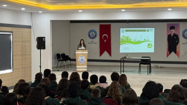 İznik Belediyesi’nden Gençlere Çevre Bilinci Seminerleri Başladı
