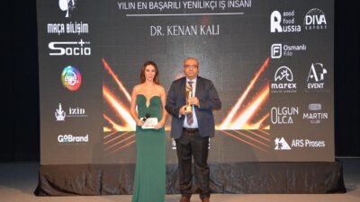 GÖZDE GRUBU’NA ALTIN EGE ÖDÜLÜ