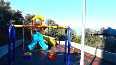 Gemlik’te çocuk parkları tertemiz